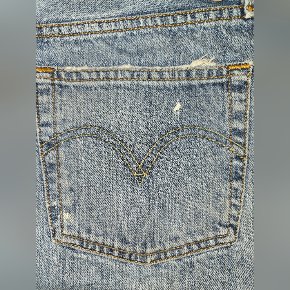 Levi's 501 Women's Shorts Sz 28 - Picture 6 of 6